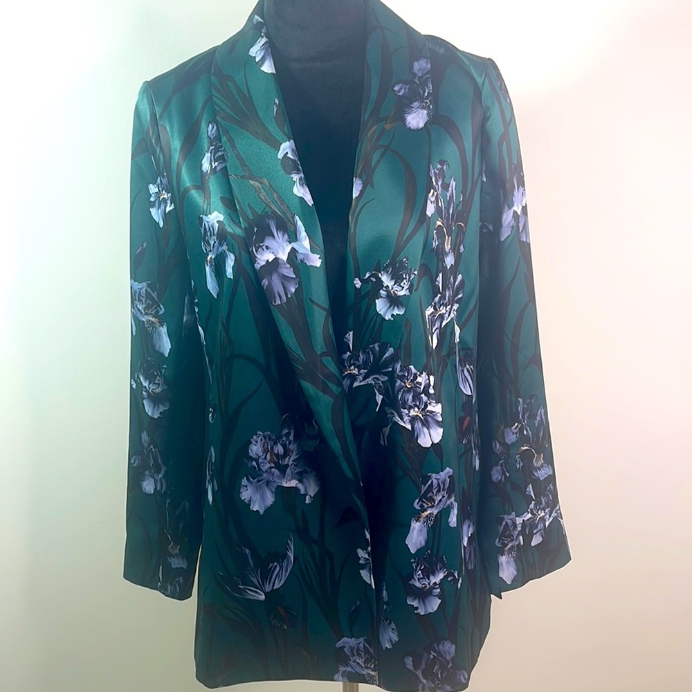 Stylish Green Printer Floral Blazer